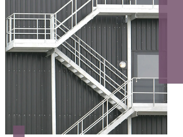 Изготовление и монтаж пожарных лестниц в Новом Уренгое быстро и надежно