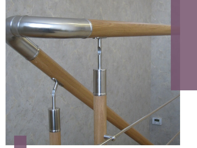 Комбинированные перила на заказ в Новом Уренгое — монтаж и производство