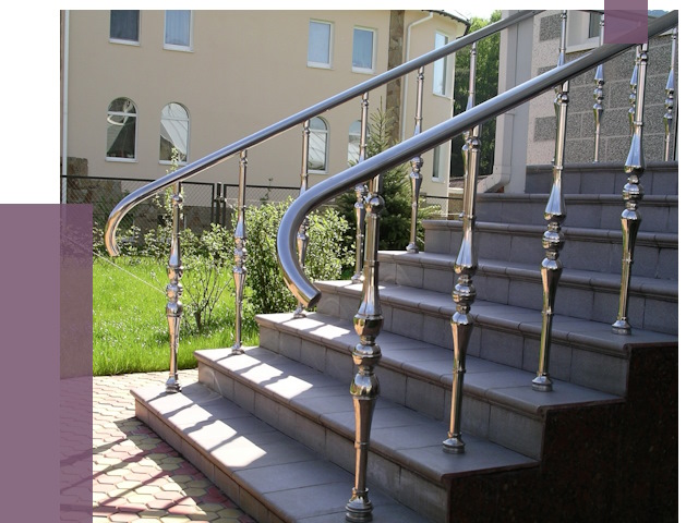 Перила для крыльца в Новом Уренгое от 10918 руб. — монтаж ПРОЛЁТ-Нвг