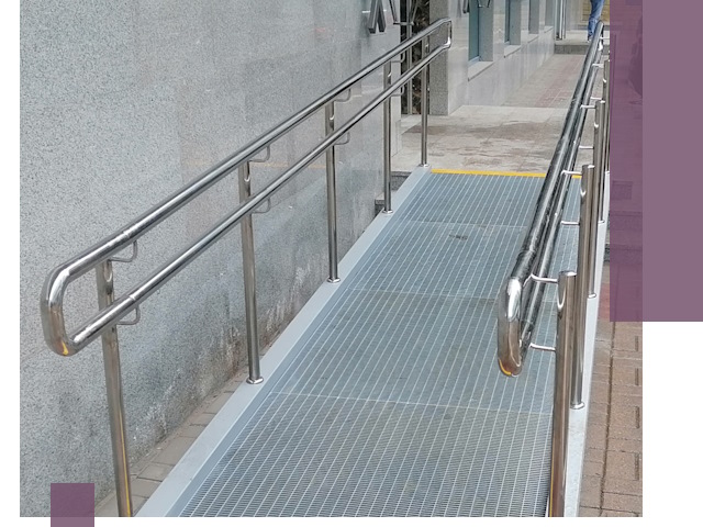 Пандусы для инвалидов в Новом Уренгое — изготовление и монтаж