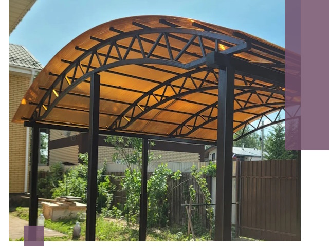 Изготовление навесов под ключ в Новом Уренгое из качественных материалов