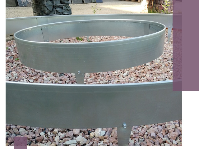 Нержавеющие бордюры под ключ в Новом Уренгое — изготовление и монтаж