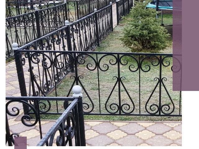Кованые газонные ограждения под ключ в Новом Уренгое