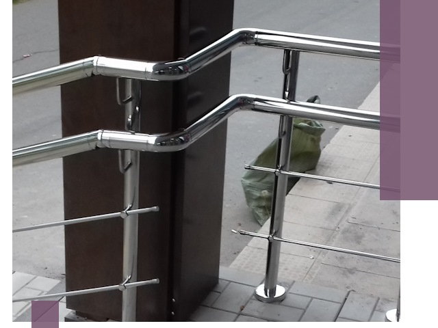 Монтаж поручней из нержавеющей стали в Новом Уренгое качественно и быстро